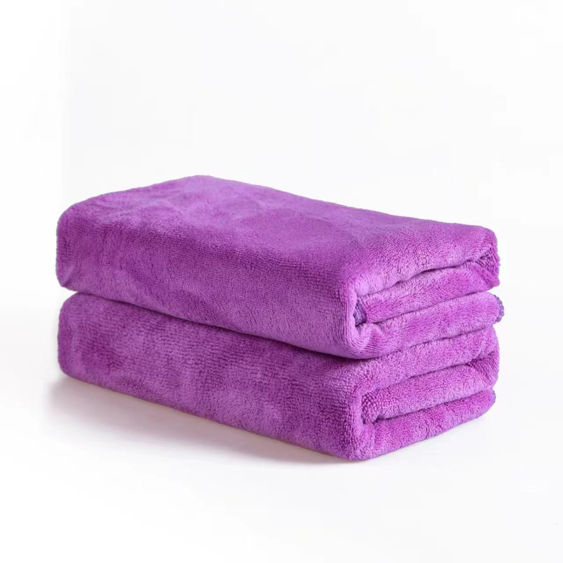 Liza Nano ručnik za frizerski salon s graviranim logom, 170–200 g, superfinom vlaknom, rub s kukom, prilagodljiv