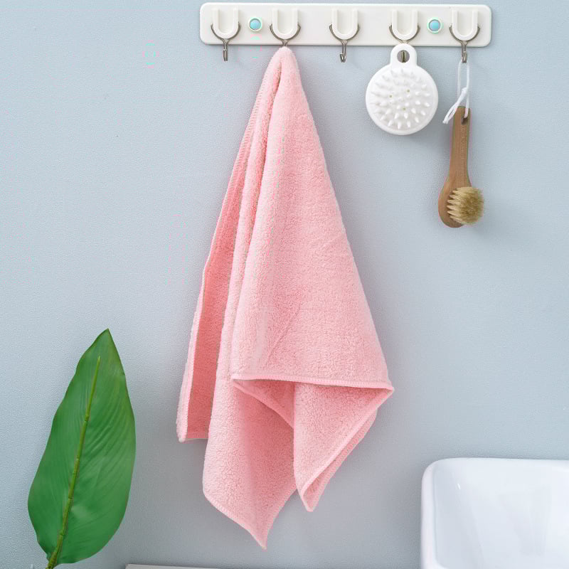 Kupaonski i plažni ručnik, coral fleece, upijajući i brzo sušenje, 100D, 80% poliester + 20% poliamid, 200–300 g, prilagođavanje dostupno