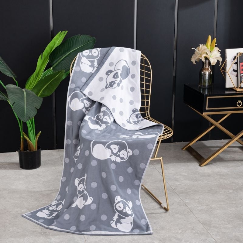 Mikrovlaknasti ručnik za kupanje i plažu, ravno tkanje (plain weave), 21s vlakno, težina 140–170 g