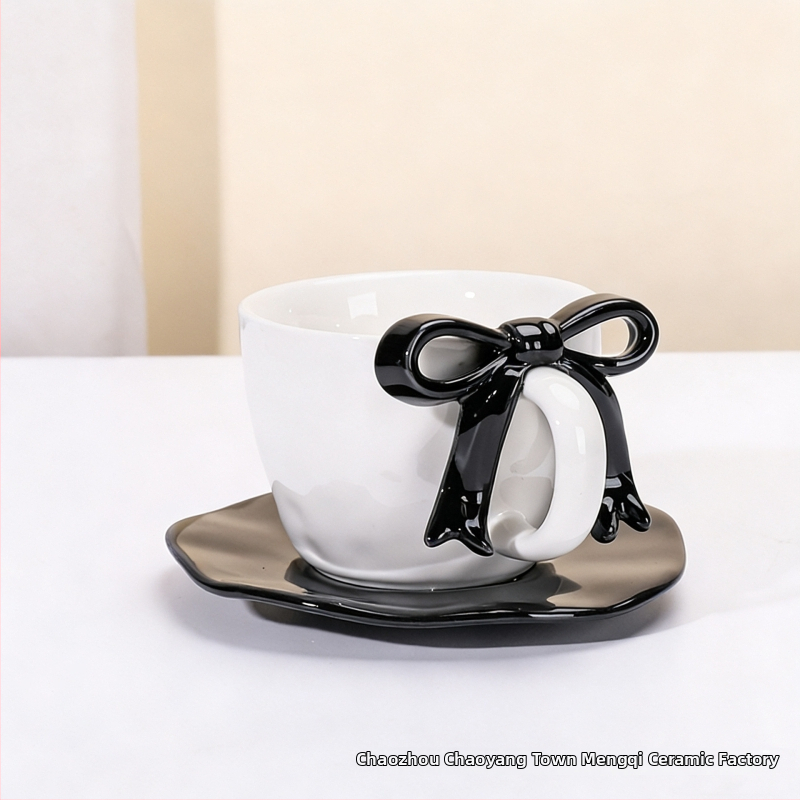 Kohvitassi ja alus taldrikut komplekt lipsu sõlmega, keraamiline disain, Põhjamaine stiil, 700 g, pakkimine paberkastiga, kohandatav