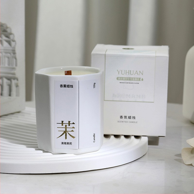 Aromātiska sojas vaska svece, roku darbs, astoņstūra tasītes formā, ar iespēju uzdrukāt logotipu uz iepakojuma