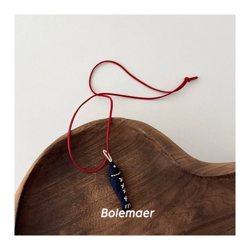 Koreai stílusú textil nyaklánc gyerekeknek, kézzel készített, mesefigurás dizájn