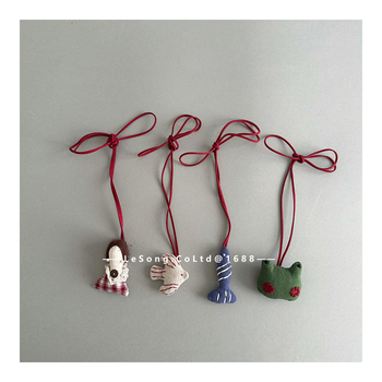 Детско колие от плат, ръчно плетено, цветеобразен елемент, карикатурен стил, дължина на веригата 11 см+, за деца 3–6 години, есен 2024