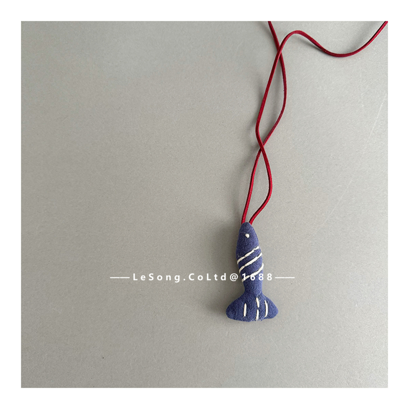 Детско колие от плат, ръчно плетено, цветеобразен елемент, карикатурен стил, дължина на веригата 11 см+, за деца 3–6 години, есен 2024