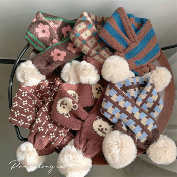 Vaikų vilnos šalikas Korejos stiliaus su spalvotų kvadratėlių piešiniu, stačiakampio formos, žiemai šiltas ir vėją atlaikantis