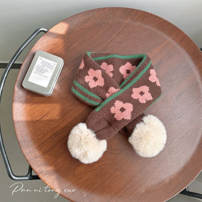 Vaikų vilnos šalikas Korejos stiliaus su spalvotų kvadratėlių piešiniu, stačiakampio formos, žiemai šiltas ir vėją atlaikantis