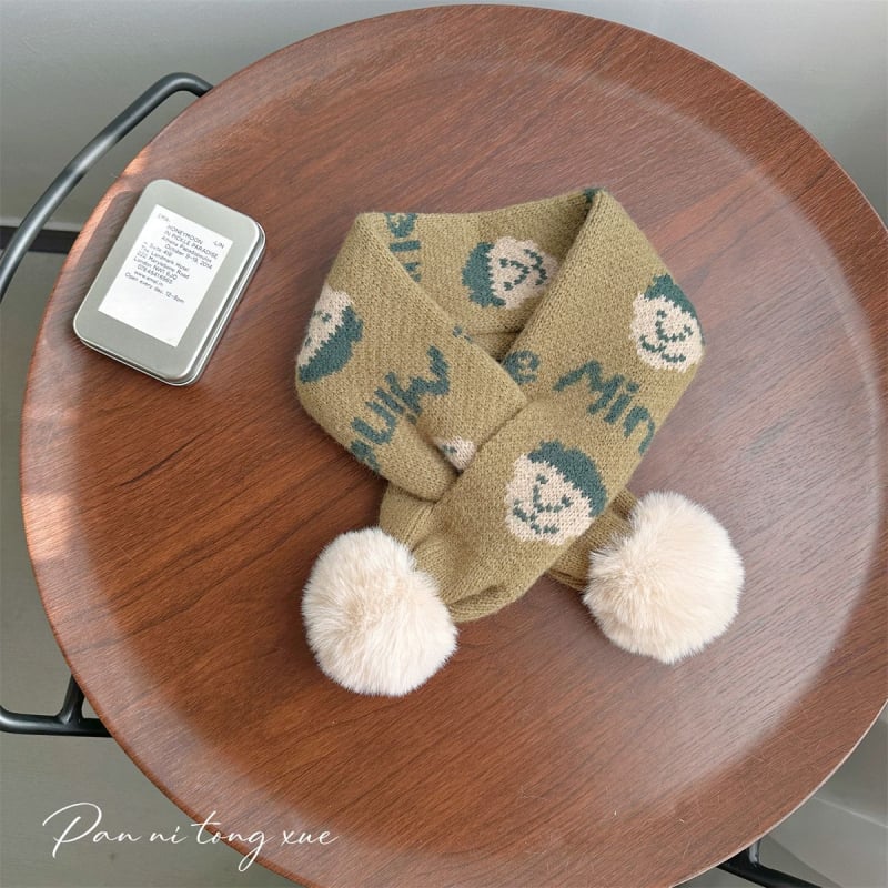 Vaikų vilnos šalikas Korejos stiliaus su spalvotų kvadratėlių piešiniu, stačiakampio formos, žiemai šiltas ir vėją atlaikantis