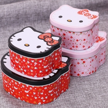 Makiažo ir papuošalų laikymo dėžutė ant stalo su dvigubu veidrodžiu ir širdies formos dizainu; Princesės serija; medžiagos: plastikas/resinai/geležis