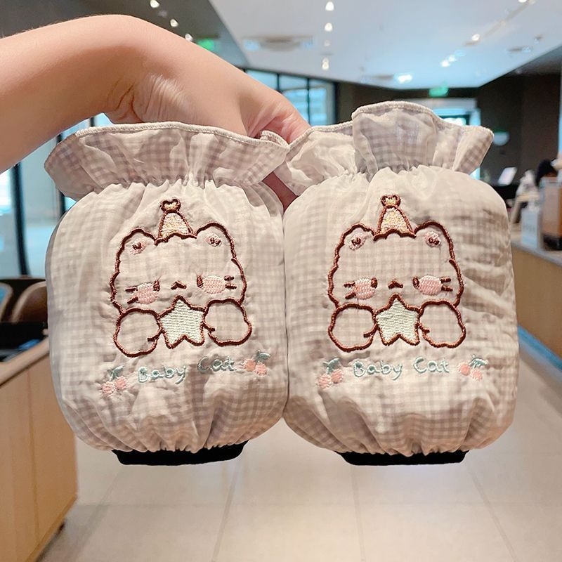 Vaikų antišpurvų rankovės — karikatūrinis raštas ant audinio, siuvinėjimas, žiemai, pavasariui ir rudeniui