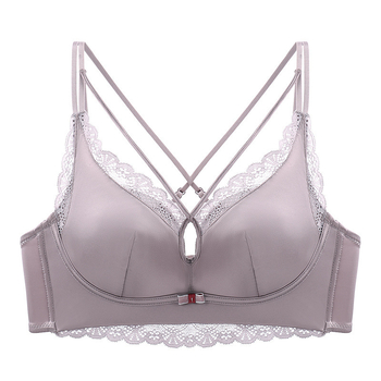 Push-Up melltartó nejlonból 5 cm párnázással, 3/4 kosár, hátsó négy sor csattal, fixált dupla vállpántok