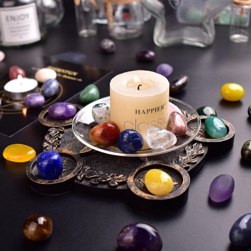 Kristāla neapstrādāti akmeņi kā dekoratīvi rotājumi, dabiska amatniecība, ģeometriska forma, lielapjoma iepakojums