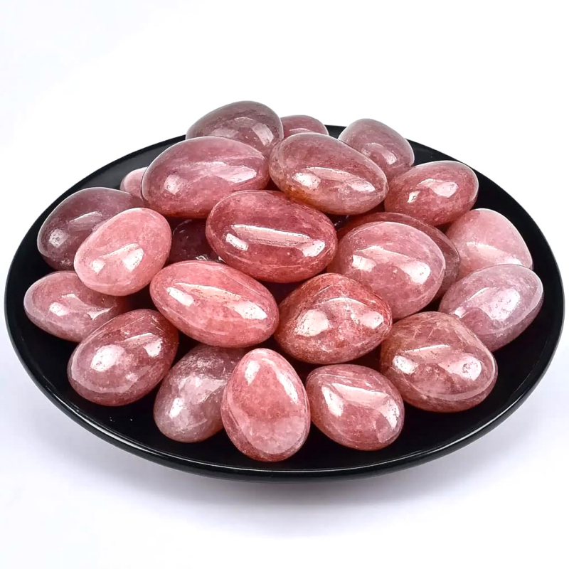 Kristāla neapstrādāti akmeņi kā dekoratīvi rotājumi, dabiska amatniecība, ģeometriska forma, lielapjoma iepakojums