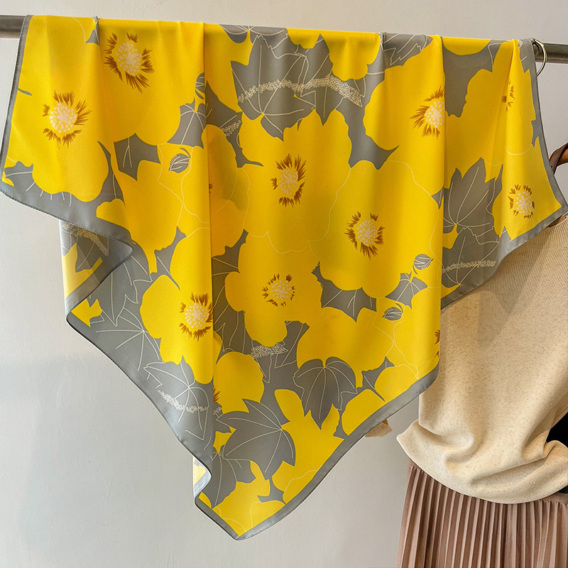 City Show poliester šal – licencirana privatna etiketa, pogodna za zimu, proljeće i jesen; mogućnost prilagođavanja; izlazak jeseni 2022