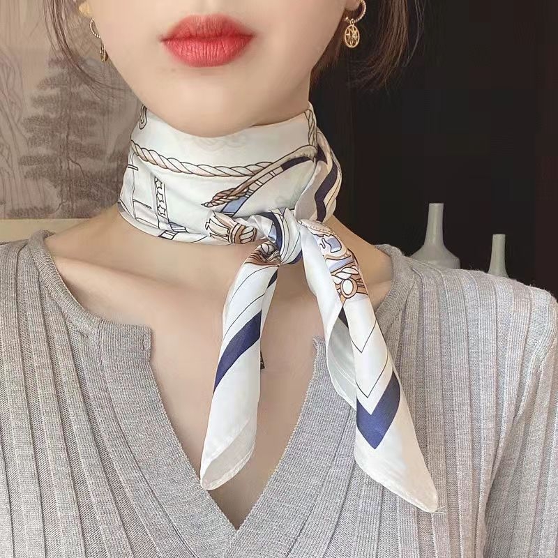 Kvadratni šal brenda Jishong Liangpin, sintetička svila, jesen 2023, gradski stil