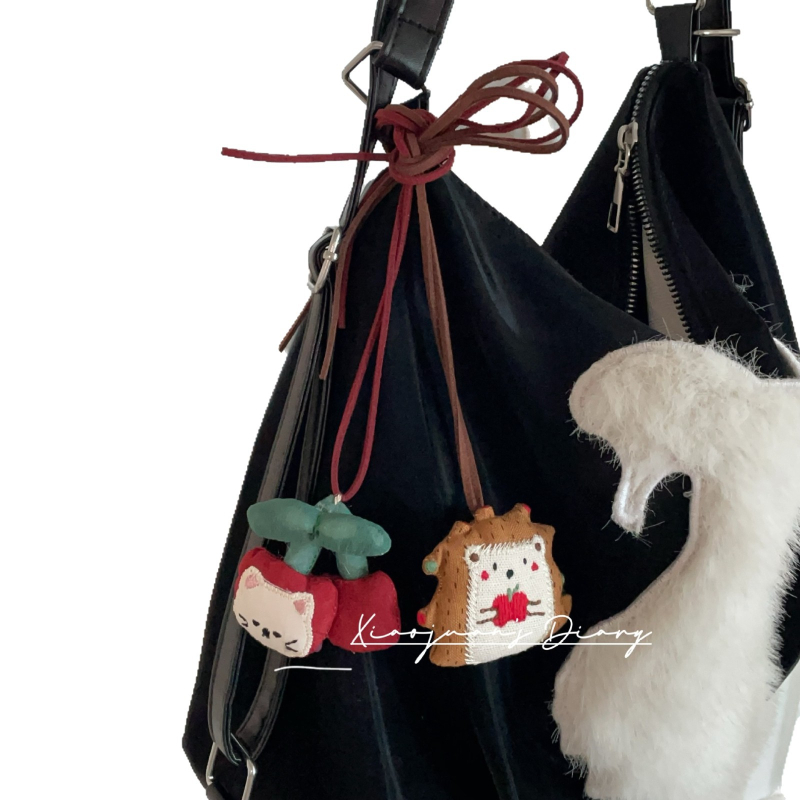 Garā bērnu kaklarota ar dzīvnieku formu, no auduma, meža stila, rokām izšūta