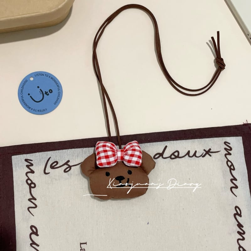 Garā bērnu kaklarota ar dzīvnieku formu, no auduma, meža stila, rokām izšūta