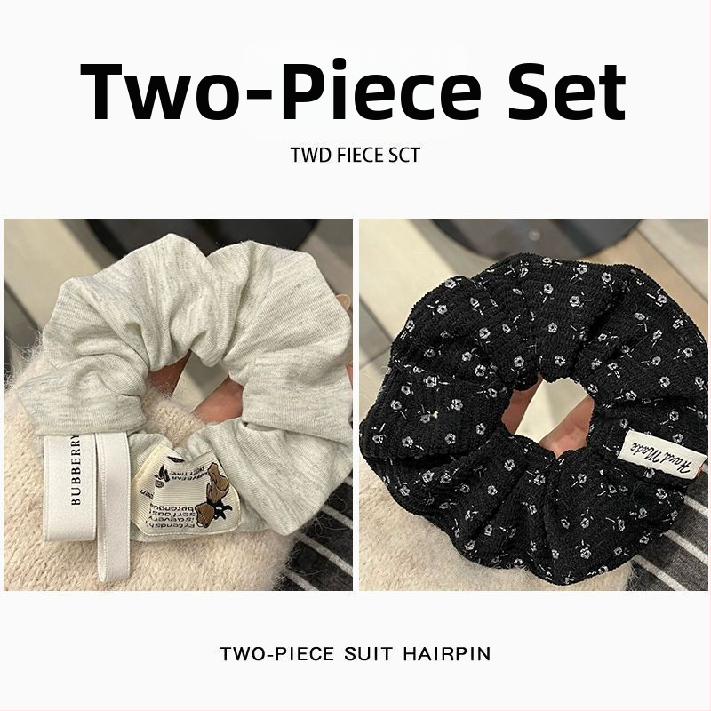 Gumička do vlasov s kvetinovým corduroy vzorom na cop alebo drdol – deti, vintage, jar 2025