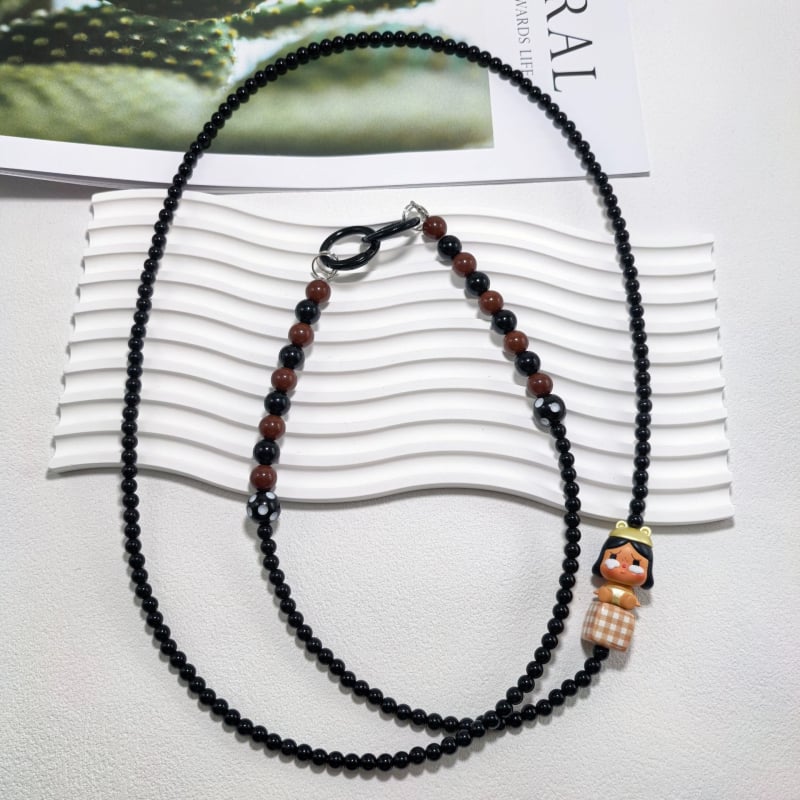 Bubble Mart kaelakee akrüülhelmestega (Akrüül, PVC; Unisex; Geomeetriline kuju; Suvi 2024)