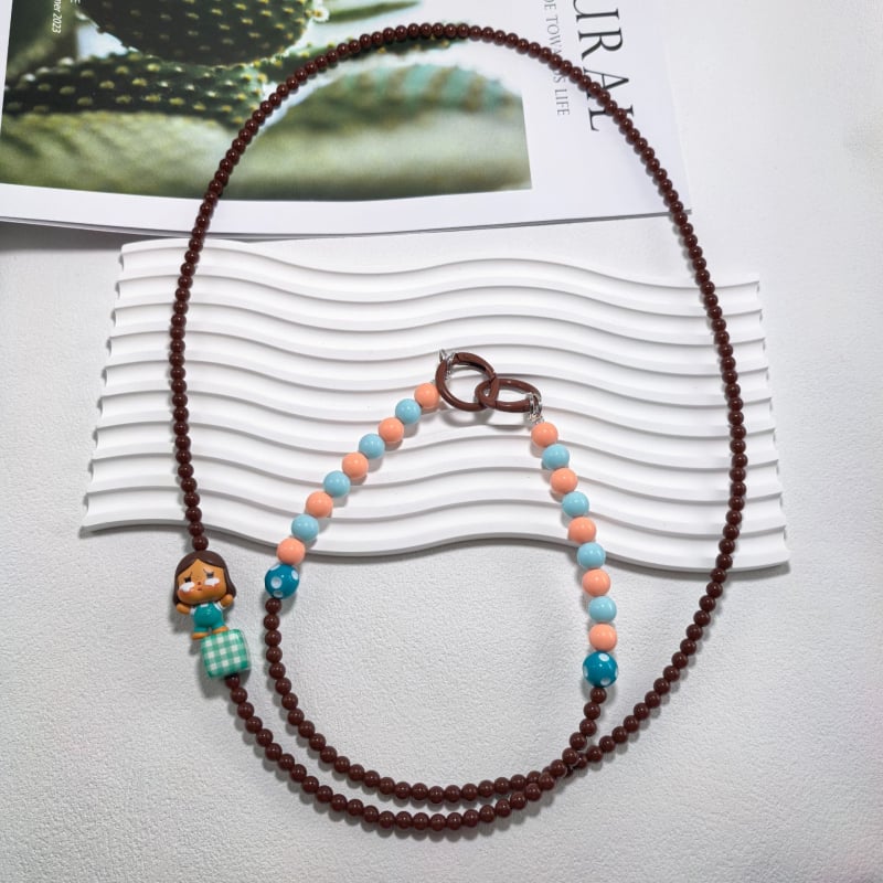 Bubble Mart kaelakee akrüülhelmestega (Akrüül, PVC; Unisex; Geomeetriline kuju; Suvi 2024)