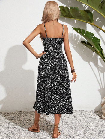 2025 m. Tarptautinė elektroninė prekyba. Karšta vasarinė ilga suknelė su smulkiais gėlių raštais, suknelė be petnešėlių su raišteliais gale.