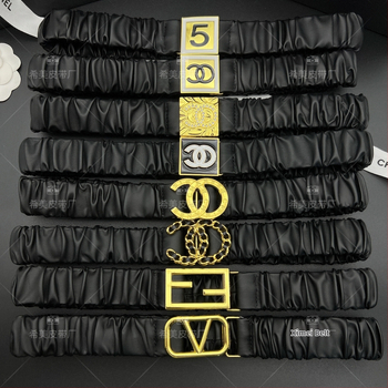 Női elasztikus öv kristályos csattal, ötvözetből készült, műbőr, gombos záródás, elektroplattolt felület, üzleti elegáns, sokoldalú stílus