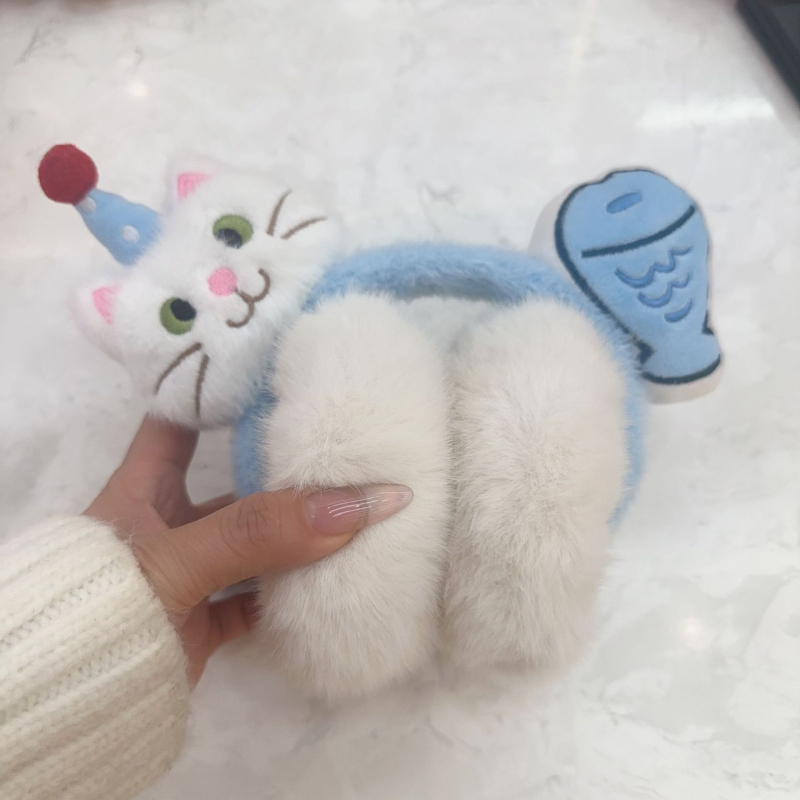 Plüüsist kõrvakaitsed karikatuuristiiliga, monokromaatne muster, talvise soojus