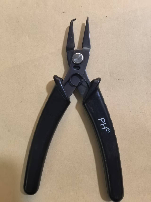 Mini metalne klešte za ručne alate s elektroplatiranim završetkom, diagonali rezni rubovi i igličasti vrhovi, mogućnost bušenja