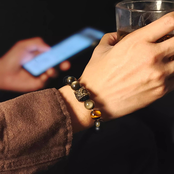 Obsidián karkötő, uniszex, etnikus stílus, geometriai forma, őszi 2024 megjelenés