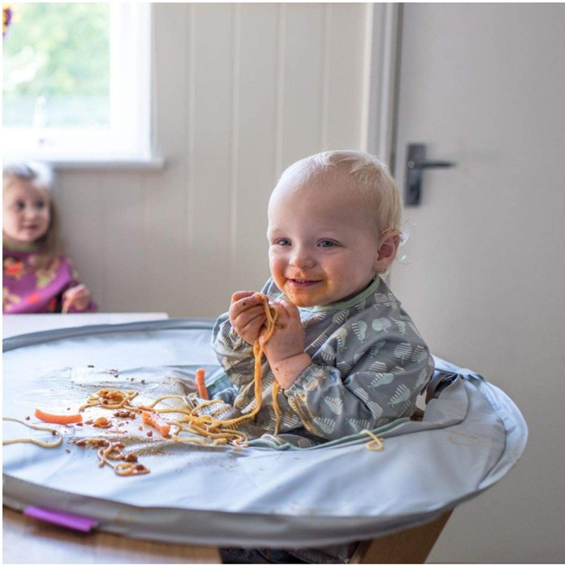 Vízálló, hosszú ujjú etető kötény és étkező alátét gyerekeknek 0–6 éveseknek; minták: állatok, csíkok, kockás, pöttyök
