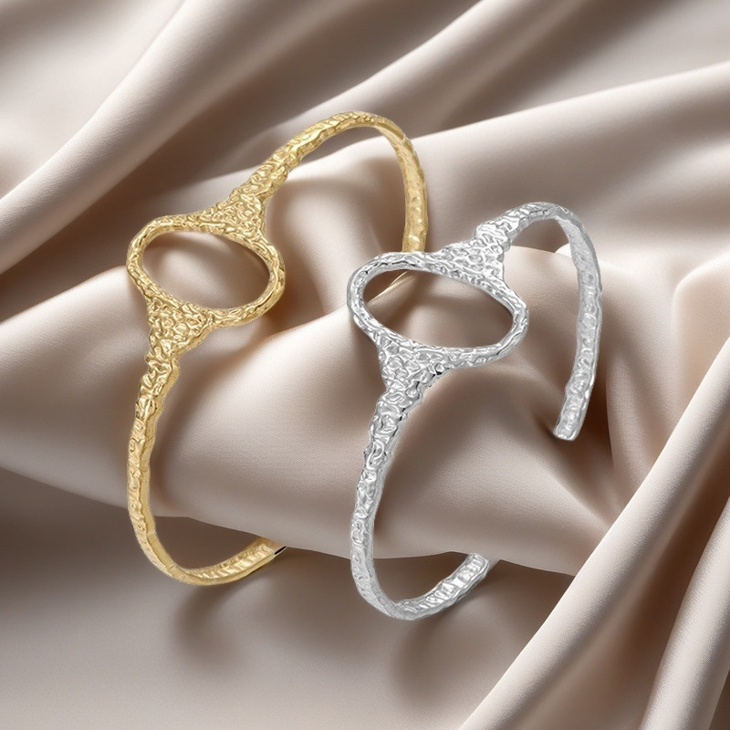 Titano plieno apyrankė, alyvos spaudimo apdirbimas, 2025 m. pavasaris, paprastas stilius, rankos papuošalas