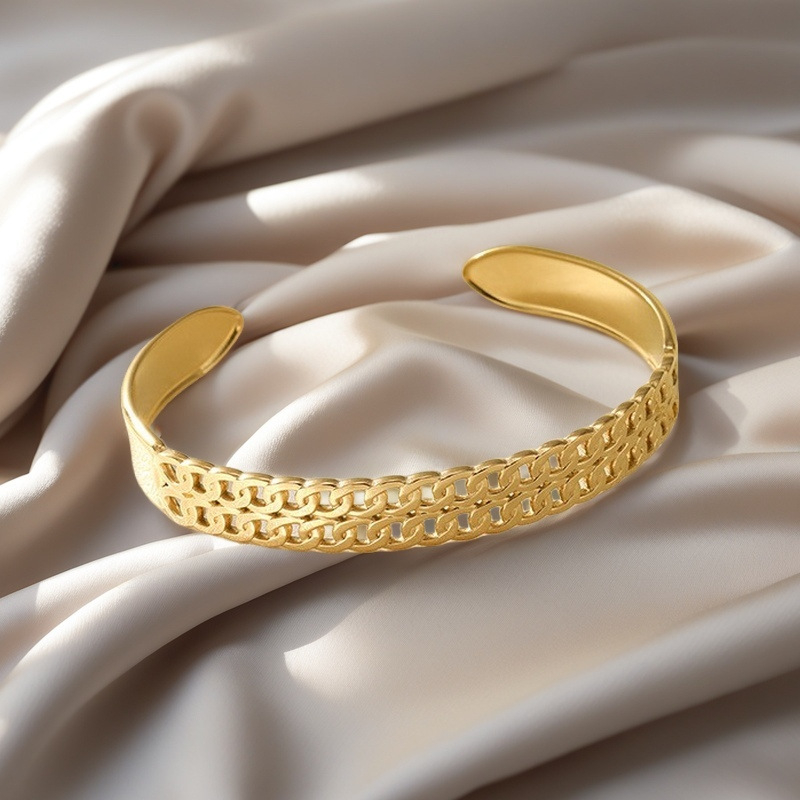 Titano plieno apyrankė, alyvos spaudimo apdirbimas, 2025 m. pavasaris, paprastas stilius, rankos papuošalas