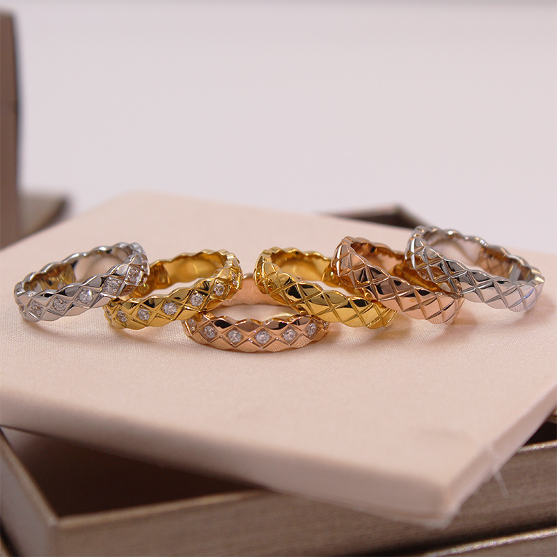 Žiedas su geometriniu raštu, varis, XB052, elektroplatintas, tinkamas porai