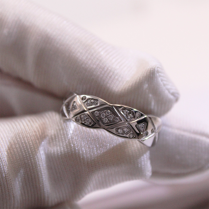 Žiedas su geometriniu raštu, varis, XB052, elektroplatintas, tinkamas porai