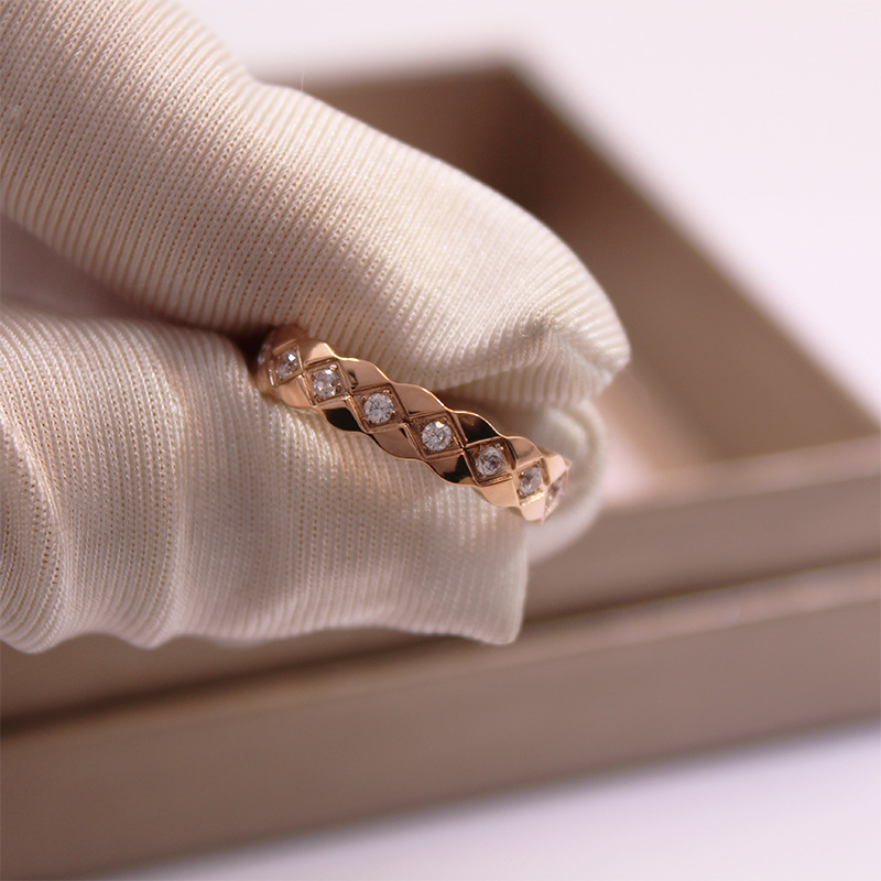 Žiedas su geometriniu raštu, varis, XB052, elektroplatintas, tinkamas porai