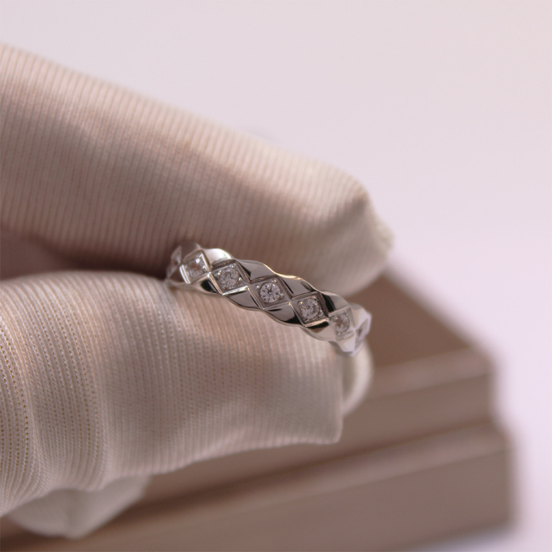 Žiedas su geometriniu raštu, varis, XB052, elektroplatintas, tinkamas porai