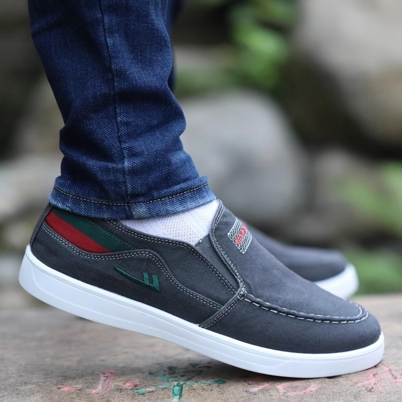 Vyrų kvėpuojančios drobinės Slip-On bateliai — žemas viršus, gumos padas, laisvalaikio stilius