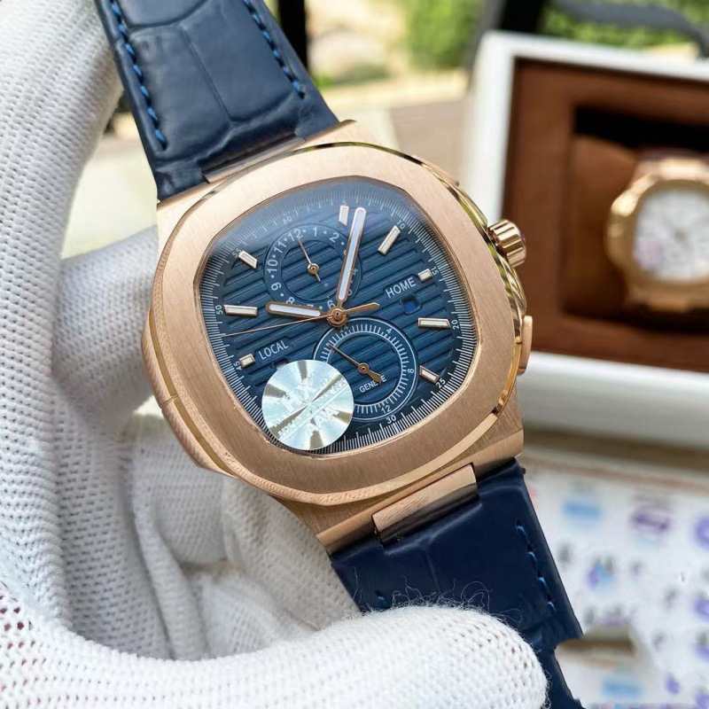 Nautilus'i mudel, täielikult automaatne mehaaniline käekell, ruudukujuline dial, roostevabast terasest korpus ja rihm, veekindel kuni 100 m