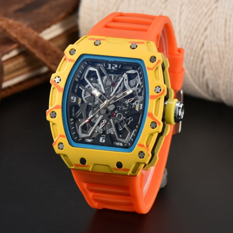 Férfi kvarcóra, boroshordó alakú számlap, ötvözetes tok, szilikon szíj, vízálló