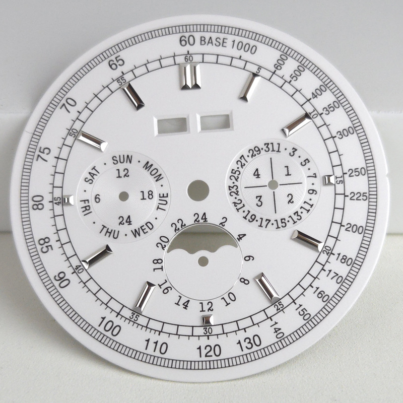 Laikrodžio priedas refitui su šešiais rodykliais, mėnulio faze ir püsikalendoriumi, skirtas verslo laikrodžiams
