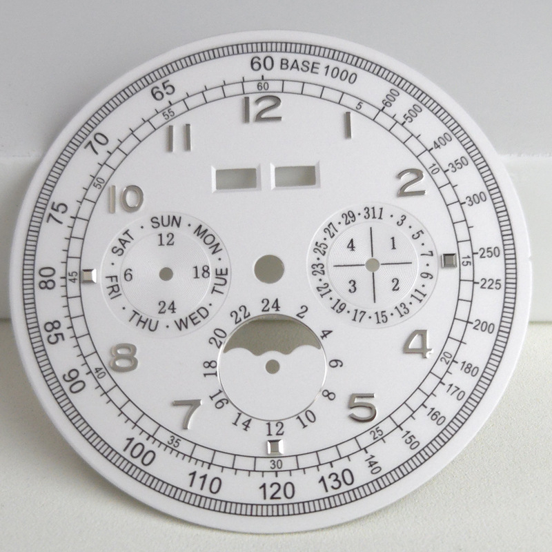 Laikrodžio priedas refitui su šešiais rodykliais, mėnulio faze ir püsikalendoriumi, skirtas verslo laikrodžiams