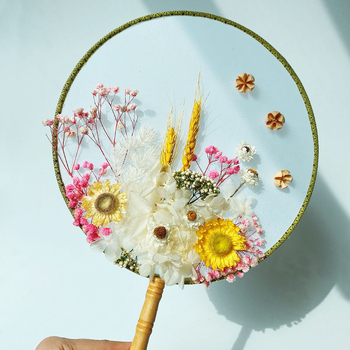 DIY lillekunsti komplekt kuivatatud lilledega pruutfänni jaoks (Tootemärk: Unique; Toote kood: 9sgrrgenlnddjdou4+u73ewxcyc=fan; Materjal: Muu; Liik: Hortensia) – Emadepäev