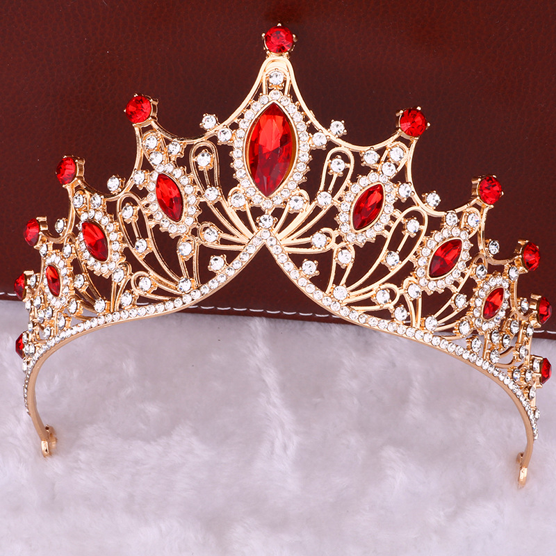 Tiara vintage baroc – aliaj, placare electrolitică, cristale