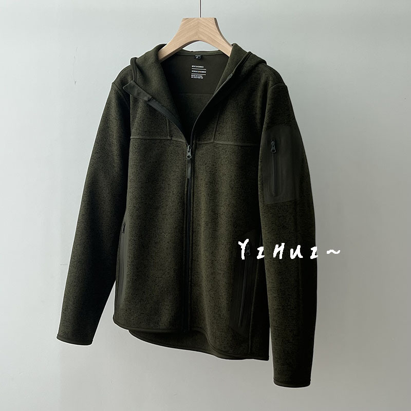 Fleece dukserica s kapuljom, jednobojna boja, polo ovratnik, dugi rukavi s krojem princes, normalna duljina (50–65 cm), jesen-zima 2025, materijal: akrilna vlakna i poliester, za žene