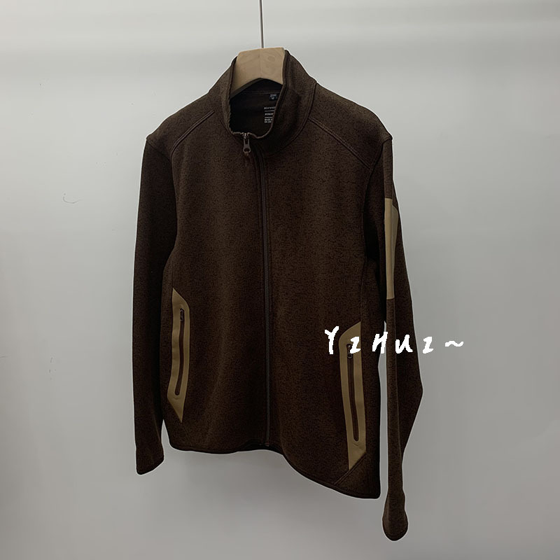 Fleece dukserica s kapuljom, jednobojna boja, polo ovratnik, dugi rukavi s krojem princes, normalna duljina (50–65 cm), jesen-zima 2025, materijal: akrilna vlakna i poliester, za žene