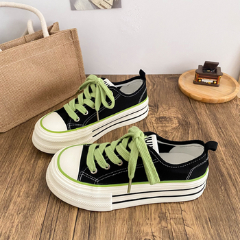 Moterų drobiniai sportbačiai, žemas viršus, vulkanizuota stora gumos pada, raišteliai, kvėpuojanti vidinė medžiaga