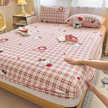 Milk Velvet lepedő készlet matracvédővel, csúszásmentes, egész éves használatra