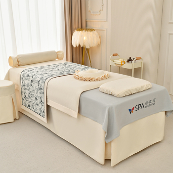 Prekrivka za krevet, set od četiri dijela, mješavina poliestera i pamuka, vez i satenska tkanina, reaktivno tiskanje i bojenje