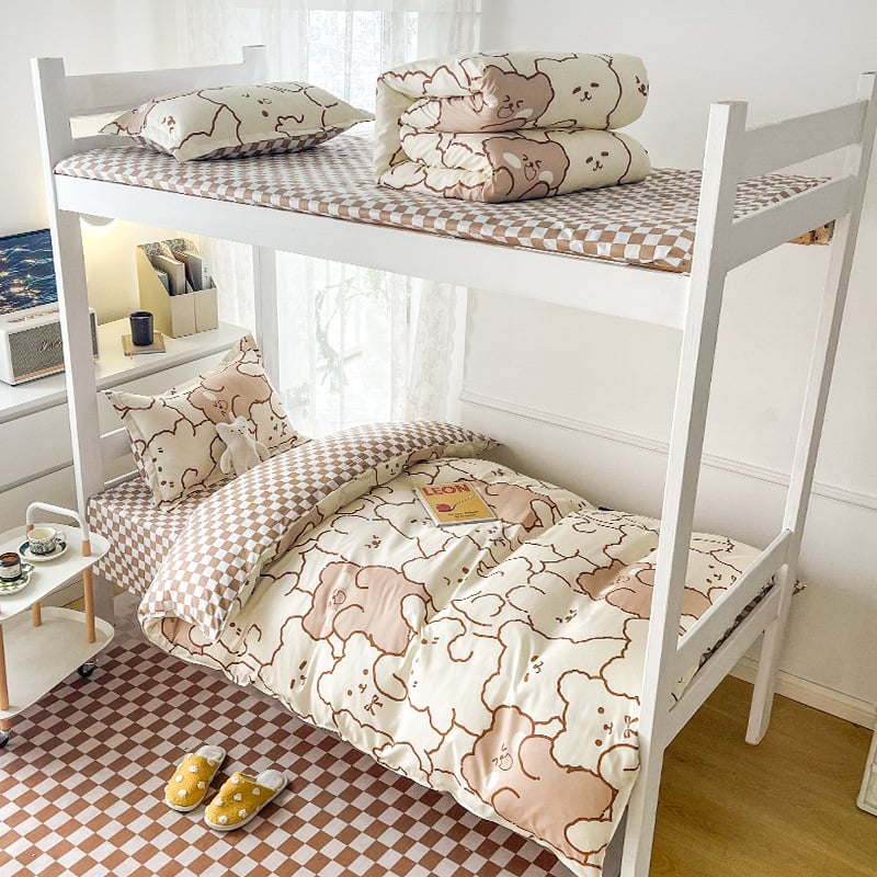 Studentų bendrabutyje patalynės komplektas: trijų dalių, animacinio atspaudo, reagavimo dažymas, paprastas audinys, svoris 1 kg