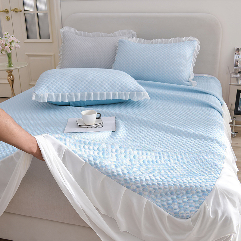 Jégselyem Mat Készlet, Három részes nyári hűsítő matrac, Összecsukható, Könnyed luxus stílus; Anyag: Viskóz Ice Silk; Szövés: Nyomtatott