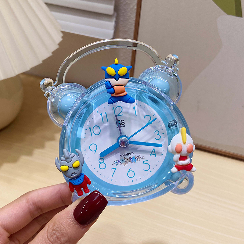Íróasztali óra éjjeli fény funkcióval — Gyerekeknek szóló rajzfilm dizájn, műanyag tok és számlap, külső tápegység